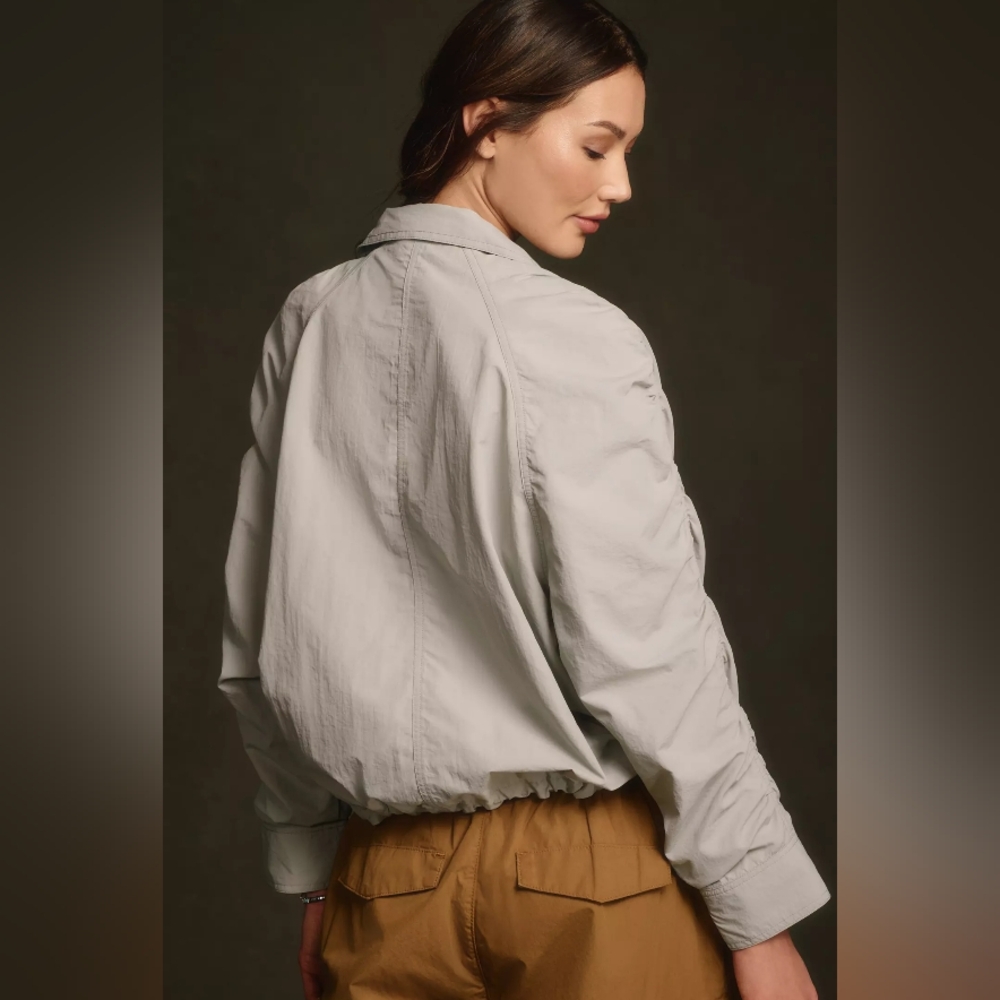 NWOT Daily Practice Anthropologie Windbreaker Size Medium - Picture 3 of 13